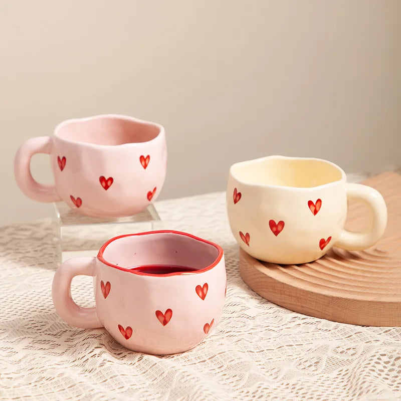 Cœur à Croquer™ – Tasse en céramique avec petits cœurs faits main